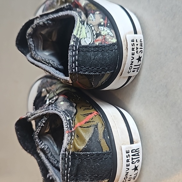 Dinosaur baby Converse Sneakers - Picture 3 of 10